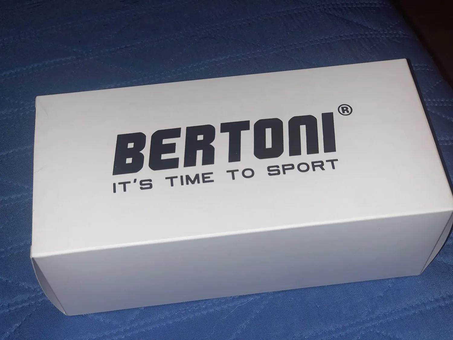 Bertoni Quasar occhiali ciclismo fotocromatici polarizzati