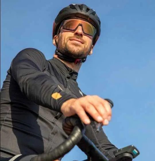 Demon Gravel occhiali ciclismo nero fotocromatici blu