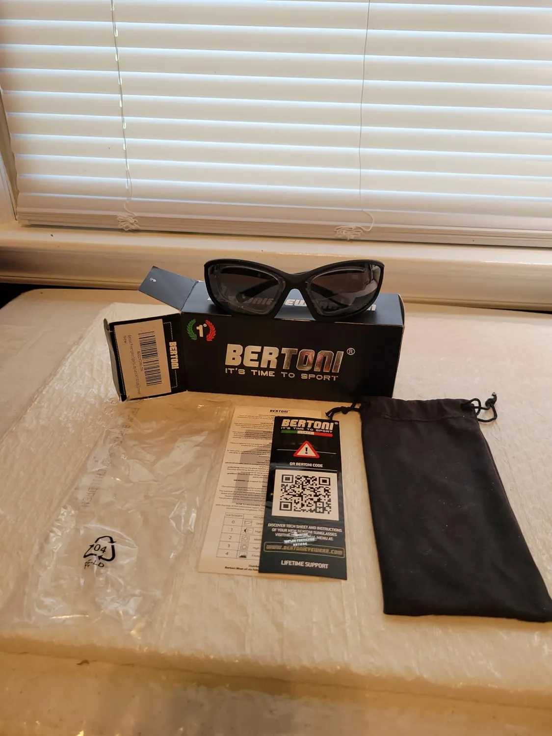 Bertoni AF100 occhiali sportivi vista clip nero