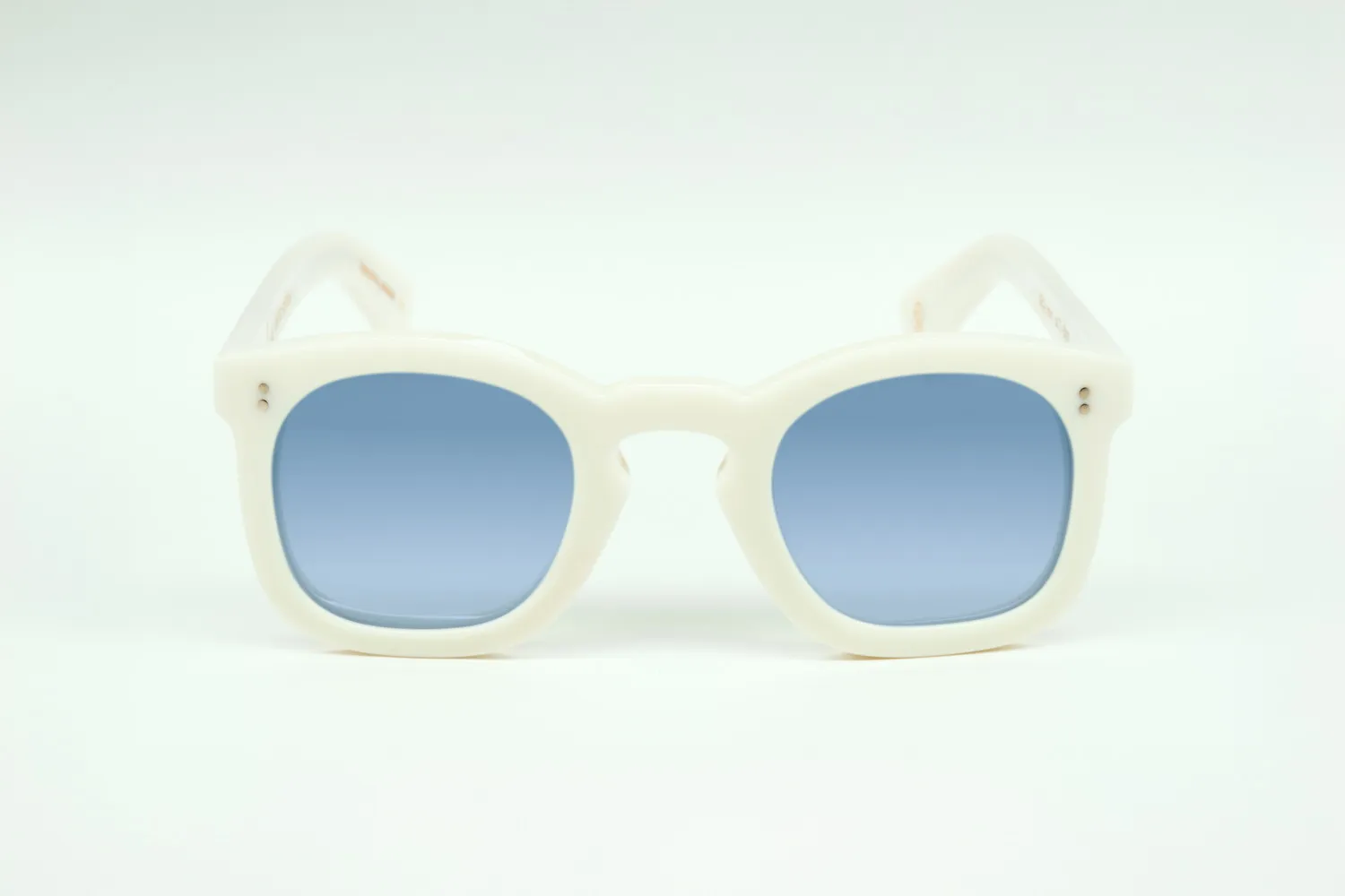 Lesca Deca Upcycling occhiali avorio chiaro elegante