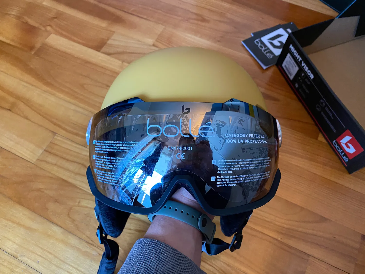 Bollé Might Visor casco sci bianco con visiera