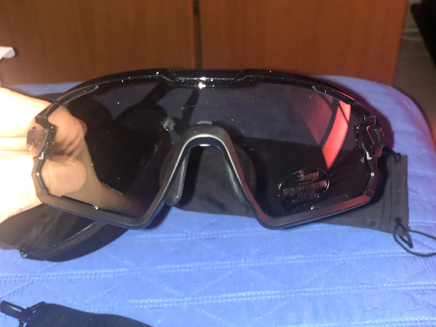 Bertoni Quasar occhiali ciclismo fotocromatici polarizzati