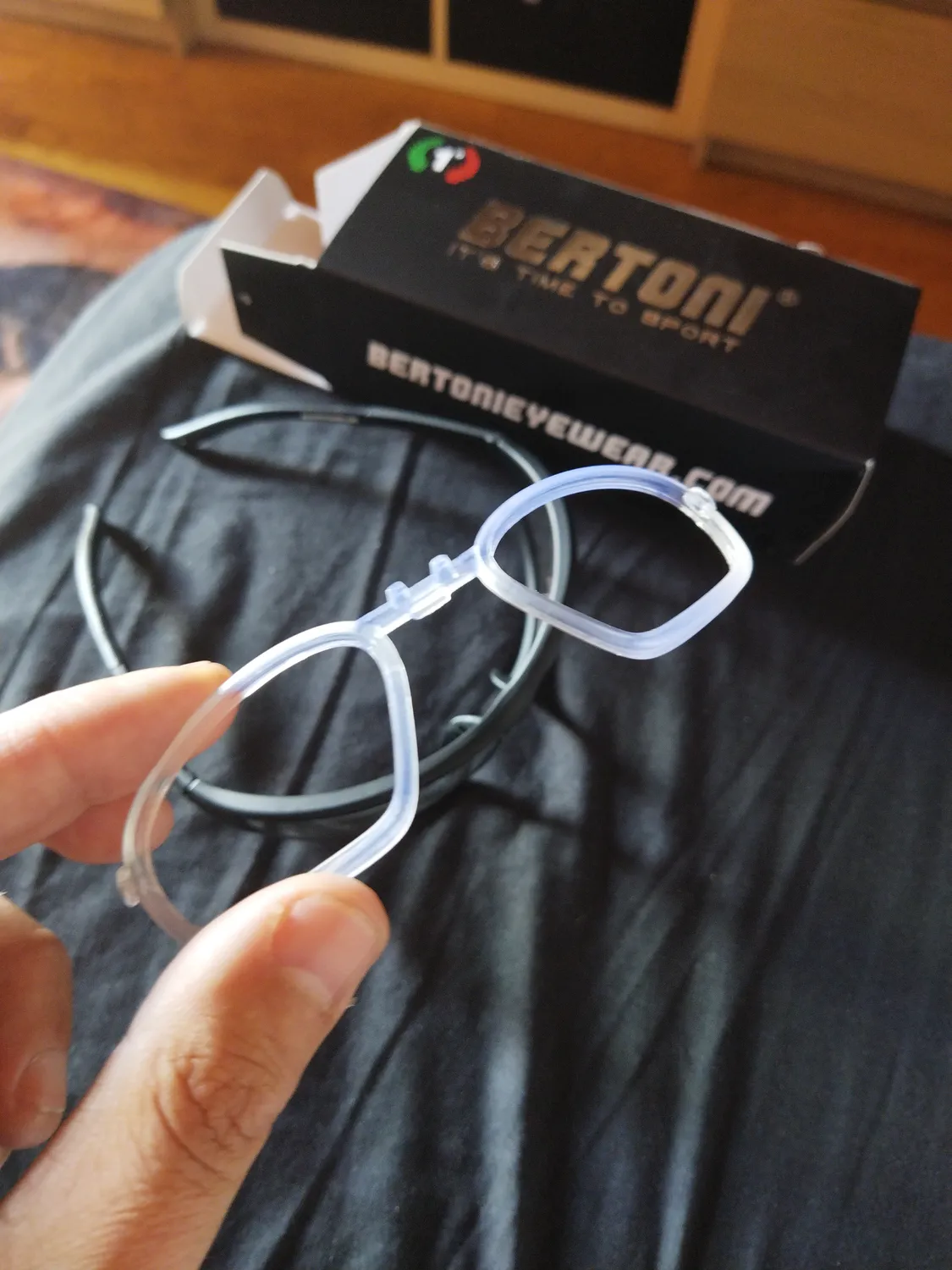 Bertoni AF100 montatura da vista sport clip ottica