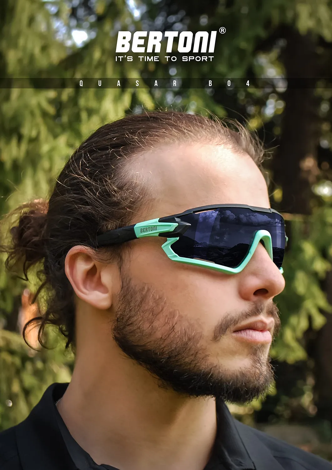 Bertoni Quasar occhiali ciclismo fotocromatici antiappannanti