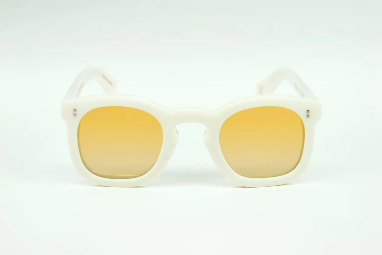 Lesca Deca Upcycling occhiali avorio chiaro elegante