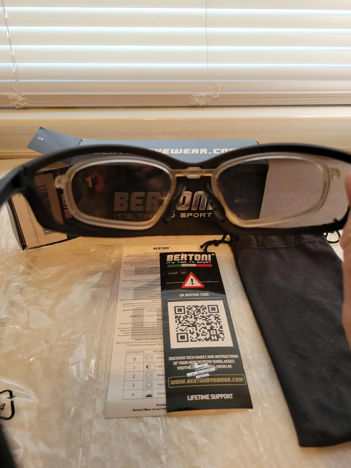 Bertoni AF100 occhiali sportivi vista clip nero