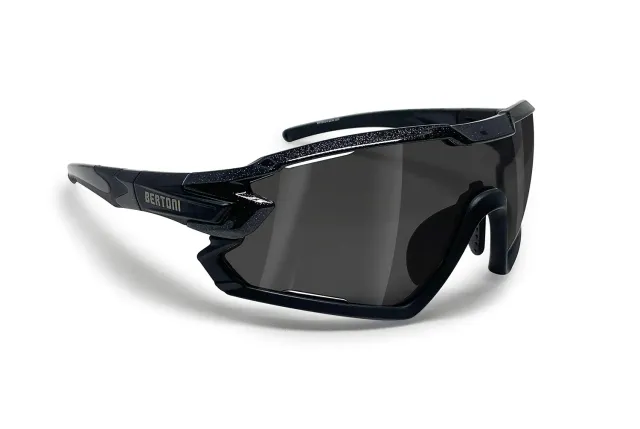 Bertoni Quasar occhiali ciclismo fotocromatici polarizzati